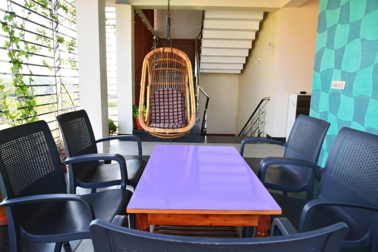 Mango Tree Homestay Hampi Esterno foto