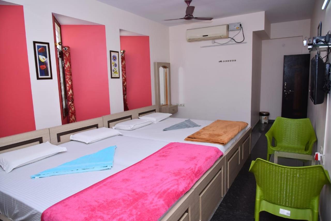 Mango Tree Homestay Hampi Esterno foto